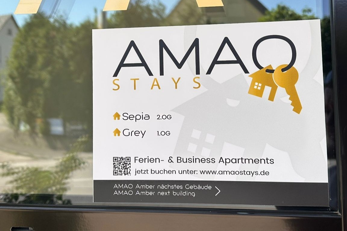 Werbeaufkleber von AMAO-Stays